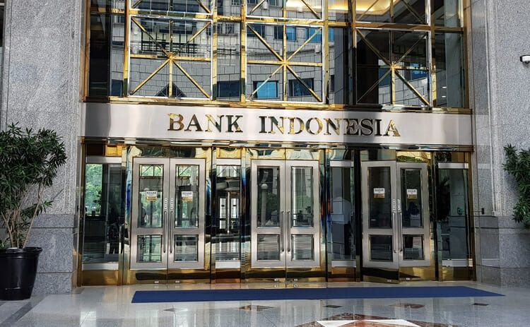 Indonesia's central bank clarifies new rule on foreign currency transactions